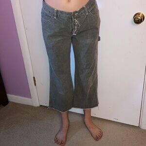 Guess vintage green carpenter jeans. Wide Leg and cropped. Size 29